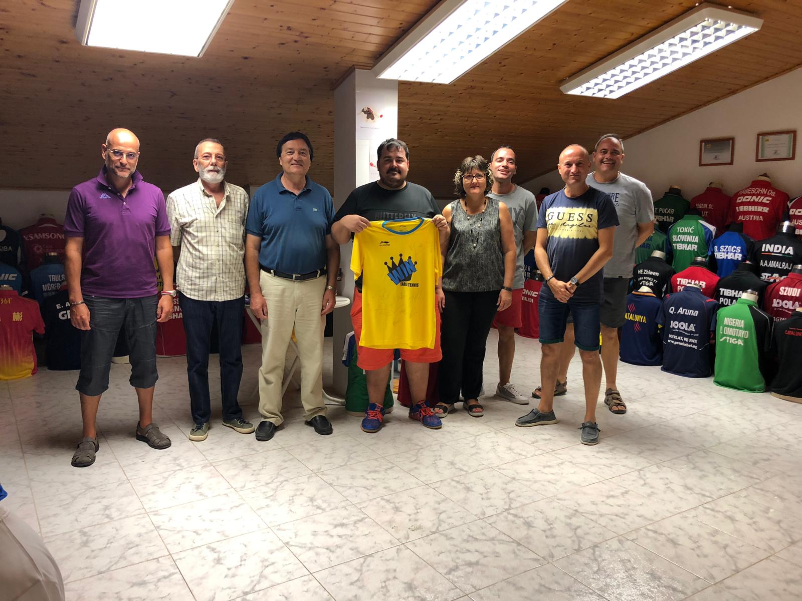 Una delegació del CTT Borges visita el Museu del Tennis Taula