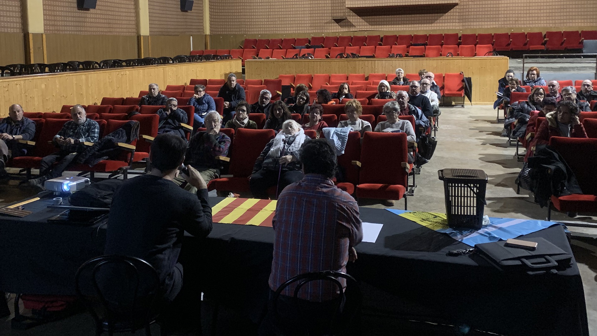 Xerrada Informativa a Castelldans sobre les taxes de recollida d’escombraries