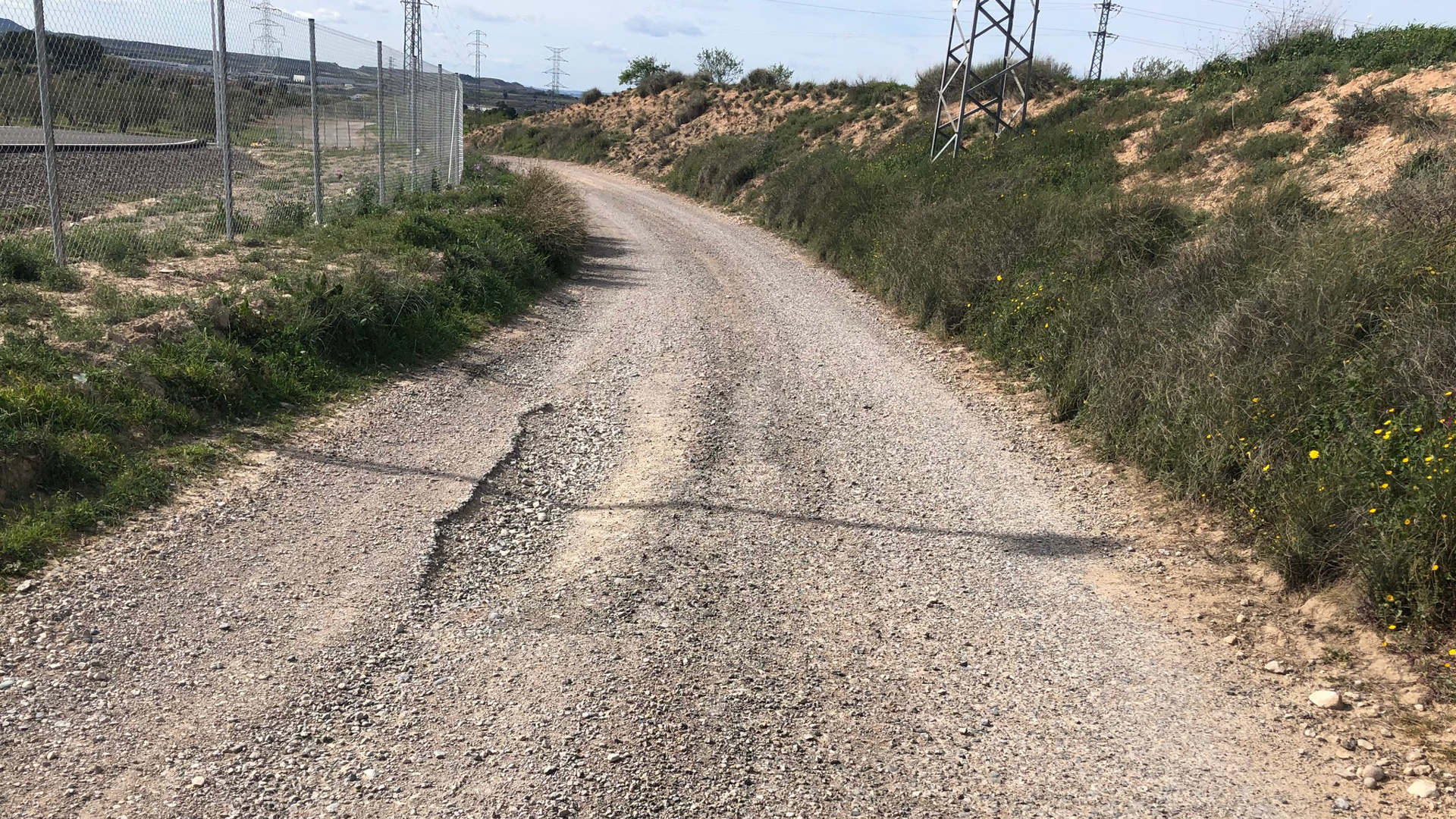 Les Borges Blanques repara camins malmesos pel temporal Glòria