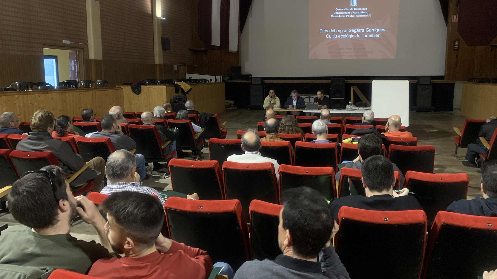 Jornada Tècnica a Castelldans sobre el cultiu ecològic de l’ametller