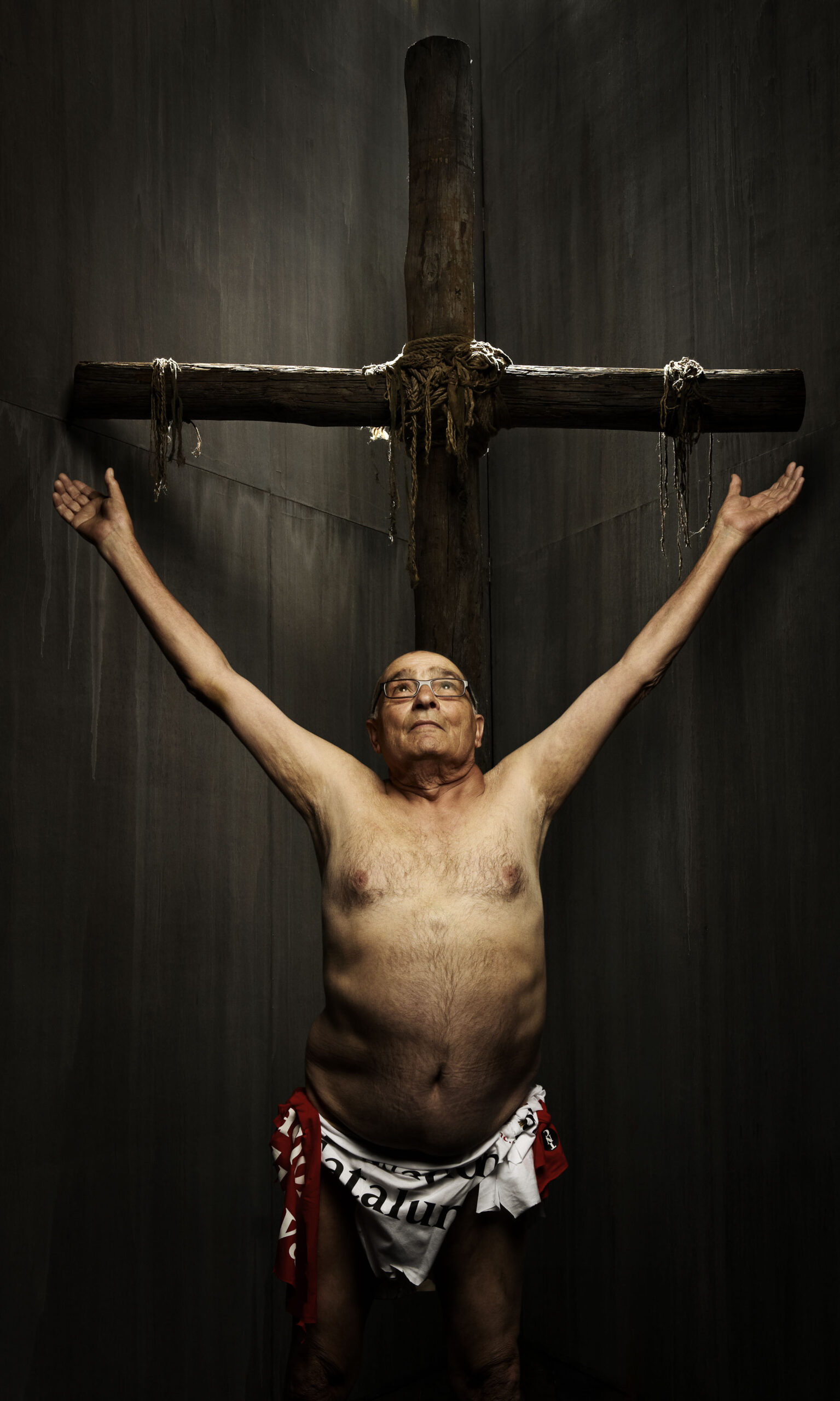 L’any 10 de La Vinya dels Artistes acull l’obra ‘La Guillotina’ de l’artista Iago Pericot