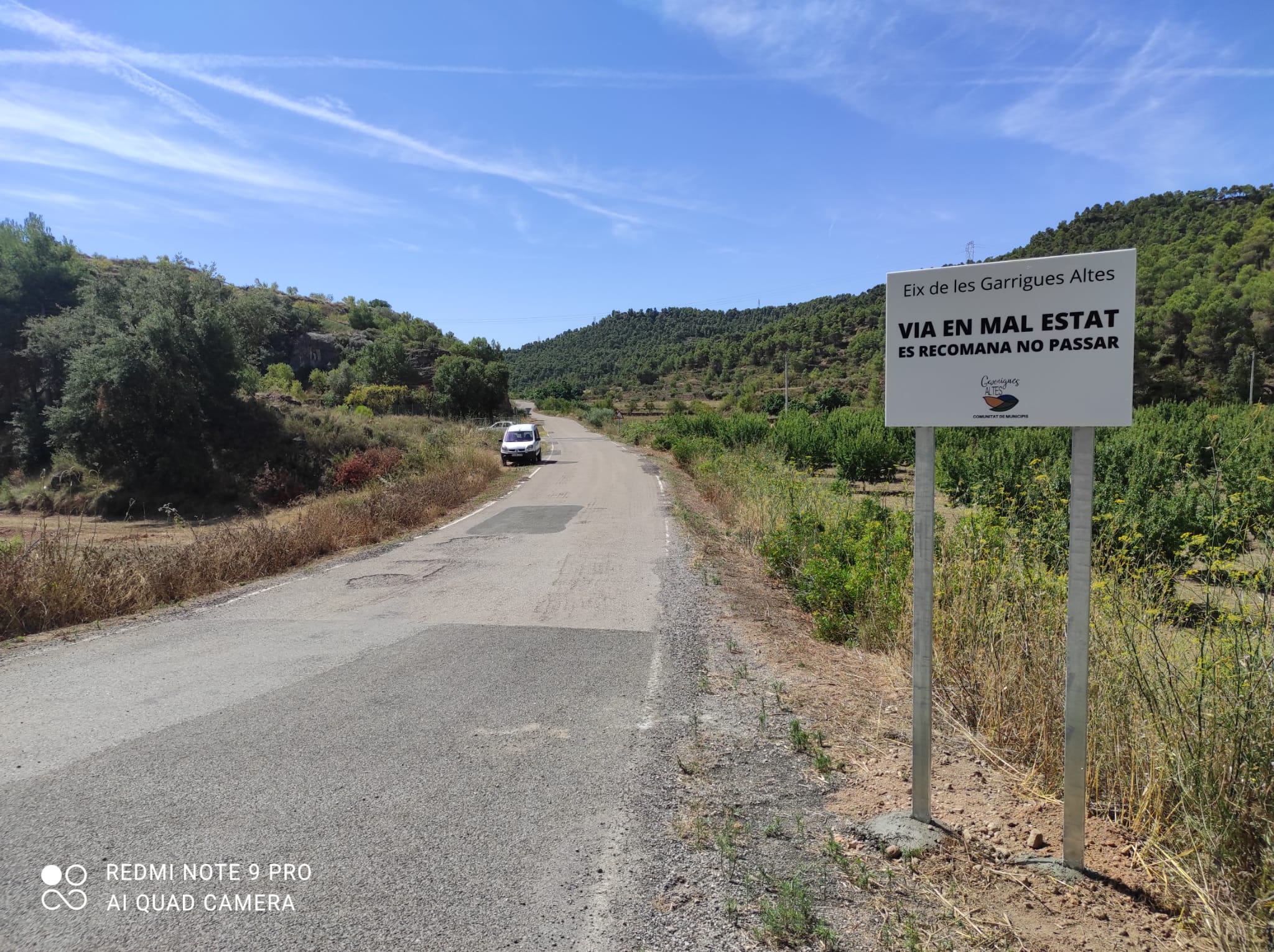 El mal estat del ferm de la carretera que uneix els municipis de les Garrigues Altes suposa un risc viari