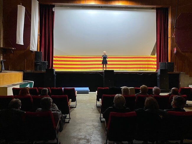 L’humorista Mayte Carreras actua a Castelldans en el marc dels actes en commemoració del 25N L’humorista Mayte Carreras actua a Castelldans en el marc dels actes en commemoració del 25N