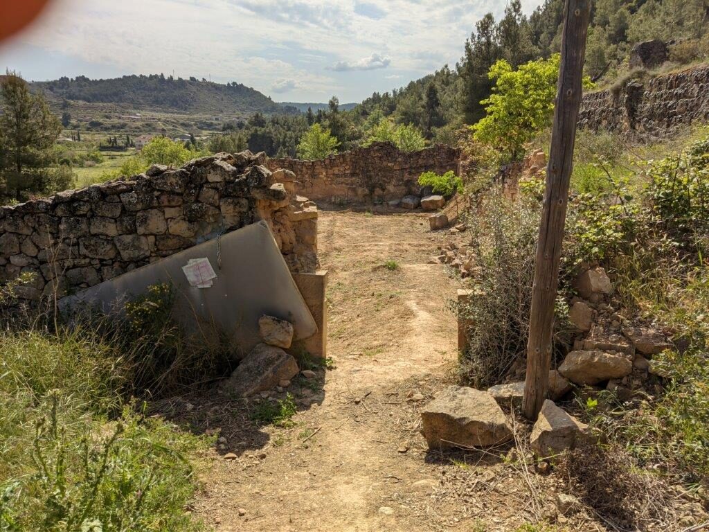 Inici de les obres d’adequació de la fossa de la Guerra Civil al Soleràs
