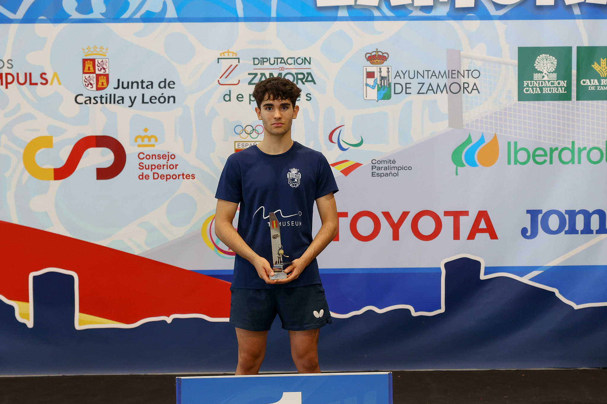 El jugador del CTT borges Cesc Carrera es proclama Campió d’Espanya Infantil Individual i Dobles Mixtes El jugador del CTT borges Cesc Carrera es proclama Campió d’Espanya Infantil Individual i Dobles Mixtes