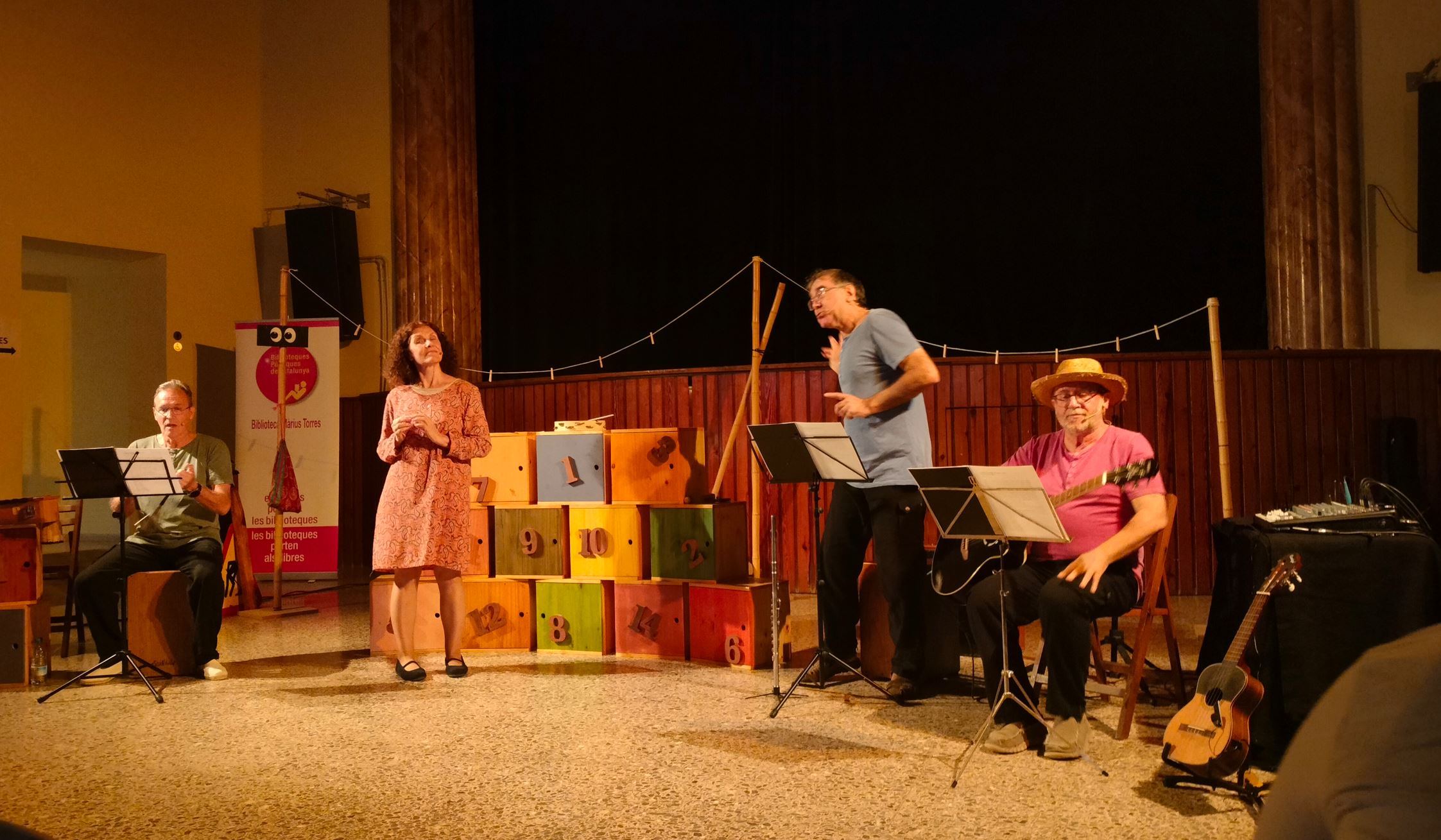 Vinaixa acull el recital “Lo preu de dormir tranquil” de la companyia Cassigalls